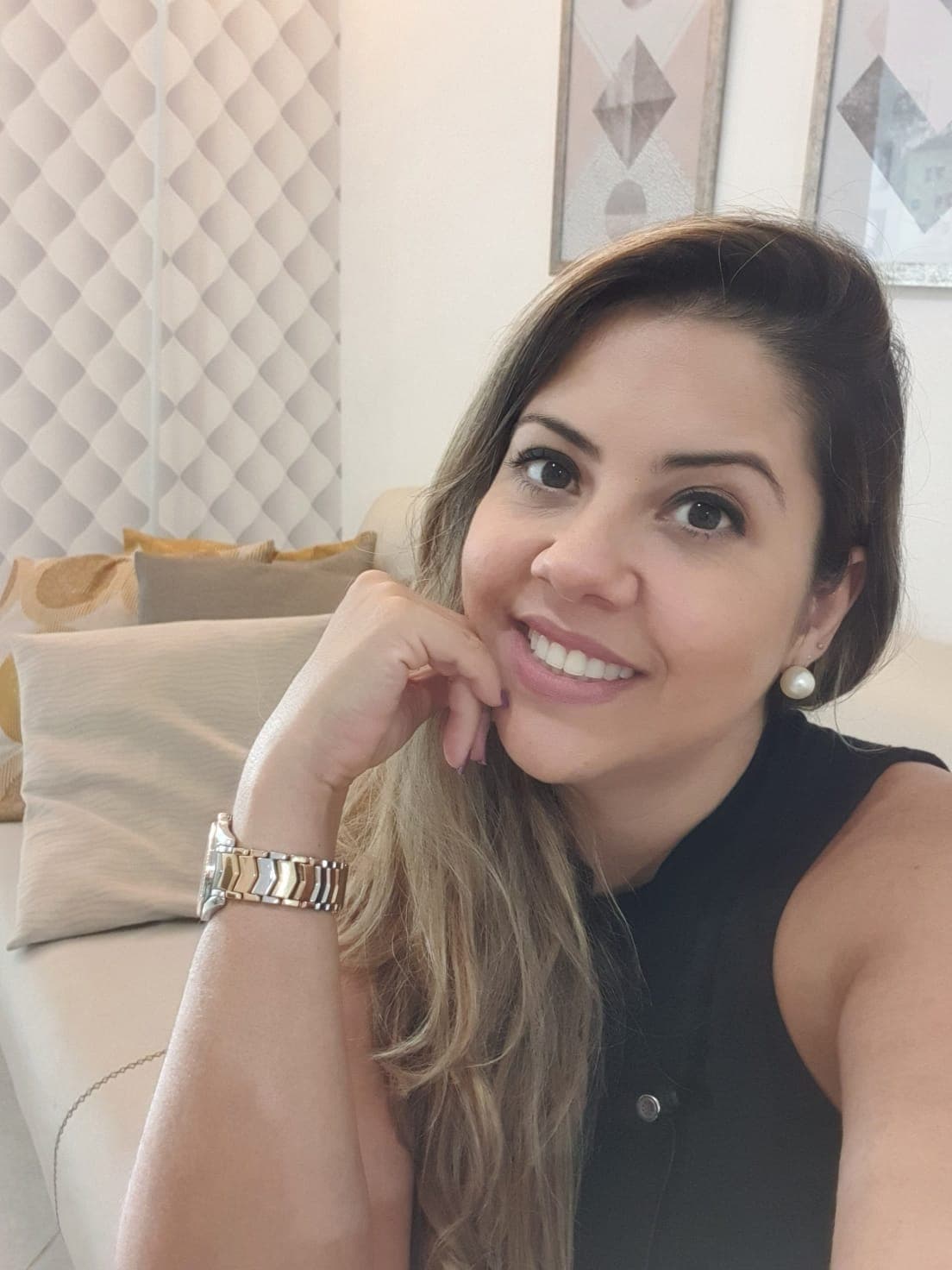 Joice Ivo sorrindo
